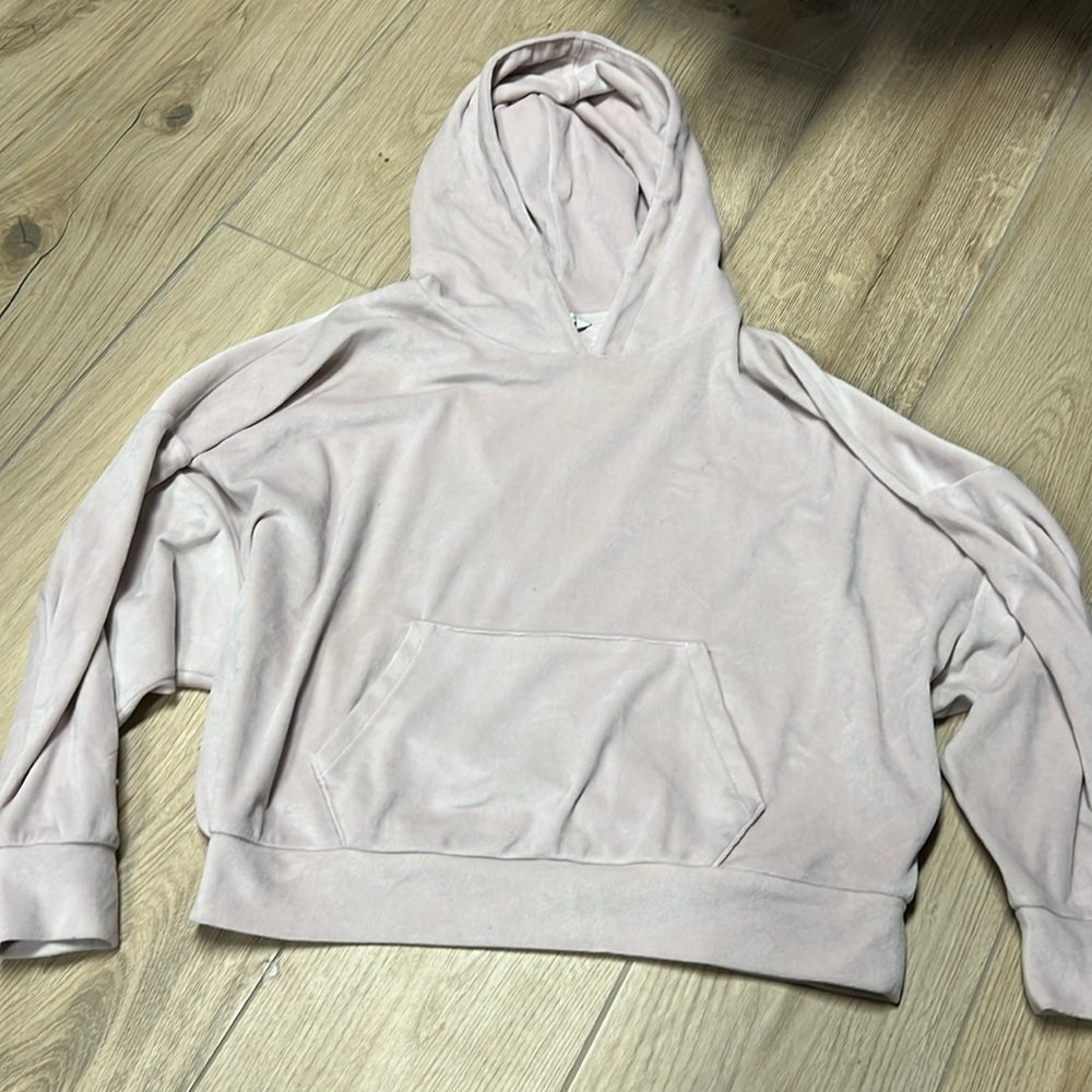 American eagle light pink super soft and cozy cropped hoodie